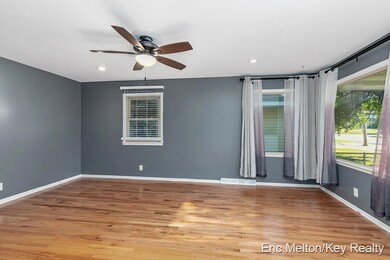 1305 Ball Ave NE, Grand Rapids, MI 49505 - photo 6