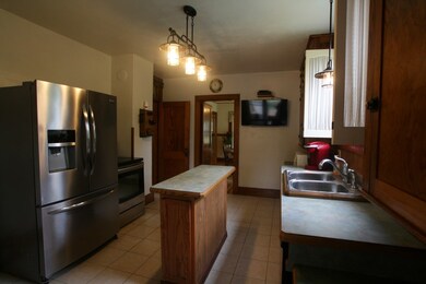 202 Church St, Brooklyn, WI 53521 - photo 6