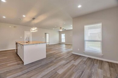 109 Anderson Dr, Hurst, TX 76053 - photo 4