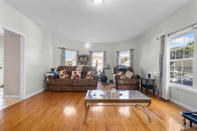 39 Infield St, Bridgeport, CT 06606 - photo 5