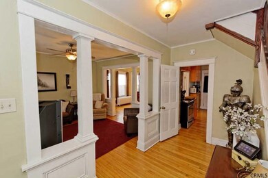 35 Hampton St, Albany, NY 12209 - photo 4
