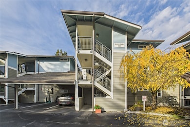 7579 Old Redmond Rd unit 14, Redmond, WA 98052 - photo 3