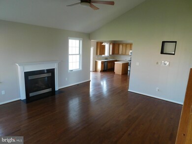 2332 Austin Ave, Chambersburg, PA 17202 - photo 6