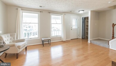 1507 Twisted Oak Dr, Reston, VA 20194 - photo 6