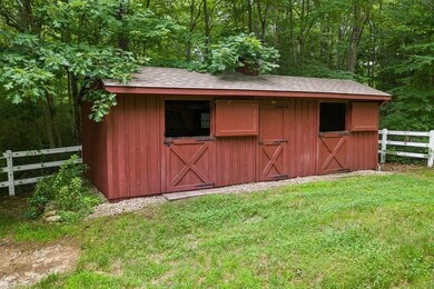 37 Chickering Rd, Spencer, MA 01562 - photo 2