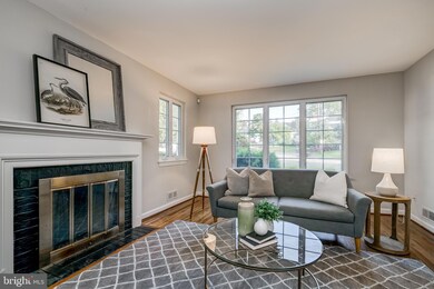 3212 Cummings Ln, Chevy Chase, MD 20815 - photo 7