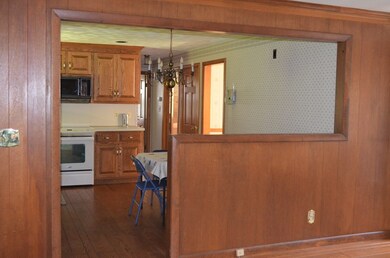 10 Raymond Dr, Wilbraham, MA 01095 - photo 5