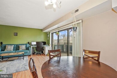 Lafayette Park unit 408, Falls Church, VA 22041 - photo 5