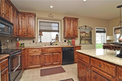 9618 Mccormack Dr, Lenexa, KS 66227 - photo 3