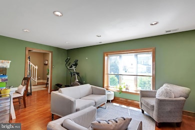 62 Appletree Ln, Sewell, NJ 08080 - photo 3