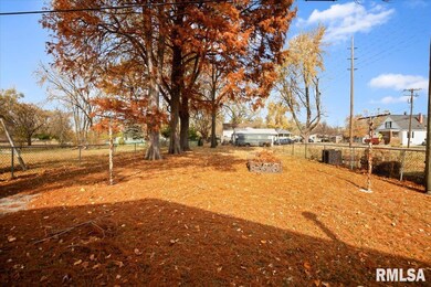 2373 E Keys Ave, Springfield, IL 62702 - photo 6