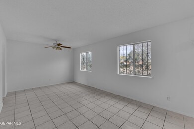 15340 Mineral Ct, Horizon City, TX 79928 - photo 5