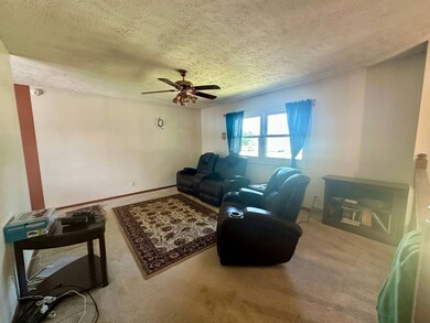 811 W 10th St, Schuyler, NE 68661 - photo 7