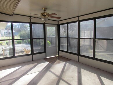 8 Pineview Dr, Laurel, MS 39440 - photo 7