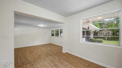 525 Matterhorn Rd, Jacksonville, FL 32216 - photo 5