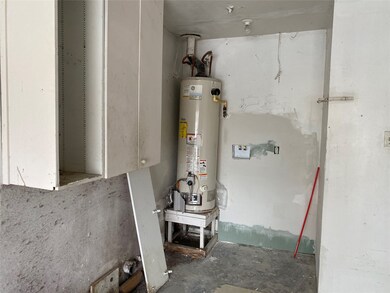 3315 Edgecreek Dr, Houston, TX 77066 - photo 6