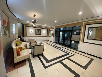 100-11 67th Rd unit 4, Forest Hills, NY 11375 - photo 4