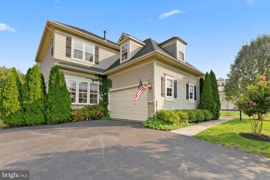 9384 Falling Water Dr, Bristow, VA 20136 - photo 3