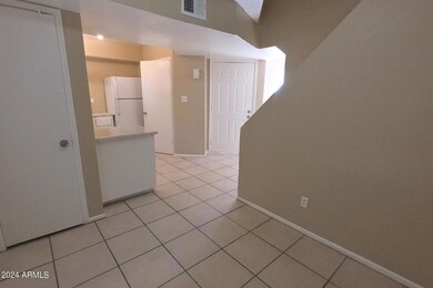1741 E Pepper Cir unit 2, Mesa, AZ 85203 - photo 6