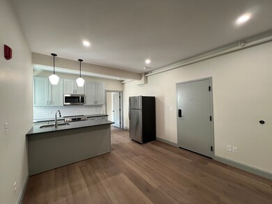 160 Seabury St unit 13, Fall River, MA 02720 - photo 2