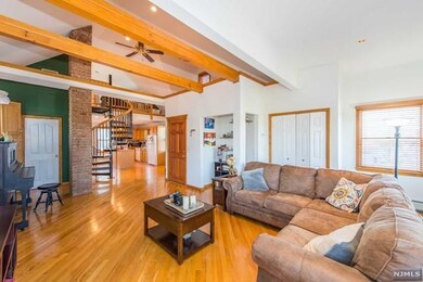 551 Washington St unit 2, Carlstadt, NJ 07072 - photo 2