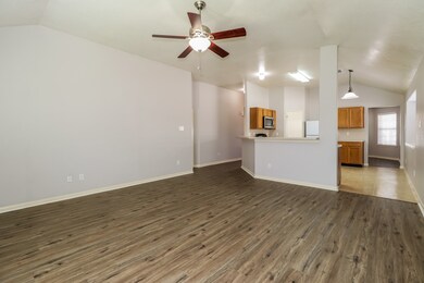 29130 Fox Fountain Ln, Spring, TX 77386 - photo 6