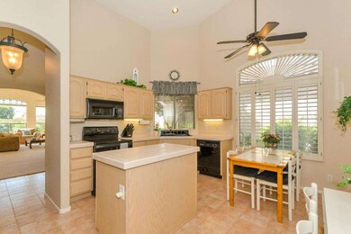 Cozy Island Kitchen