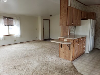 Kitchen/Living Room