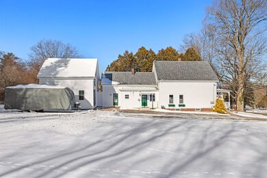 205 Pleasant St, Franklin, NH 03235 - photo 5
