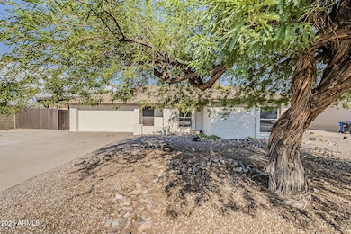 12817 N 50th Ln, Glendale, AZ 85304 - photo 3