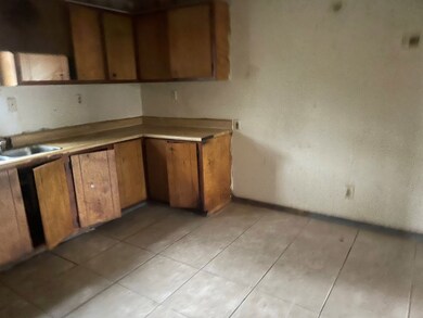 420 S Hampton St, Americus, GA 31709 - photo 3