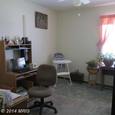 677 Marple Rd, Winchester, VA 22603 - photo 5