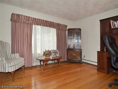 71 Alpine Estates Dr, Cranston, RI 02921 - photo 2