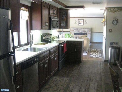 46 Neshaminy Dr, Warminster, PA 18974 - photo 7