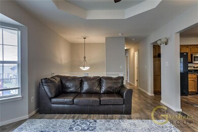 1700 Roberta Dr, Raymore, MO 64083 - photo 2