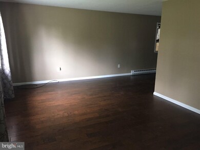 429 W Governor Rd, Hershey, PA 17033 - photo 6