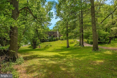 19611 Longmeadow Rd, Hagerstown, MD 21742 - photo 3