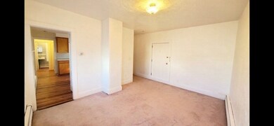 173 School St unit 4, Webster, MA 01570 - photo 3