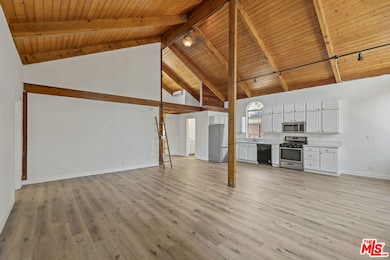 11149 Hortense St, Los Angeles, CA 91602 - photo 4