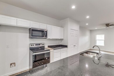 2604 E 12th St, Fort Worth, TX 76111 - photo 7