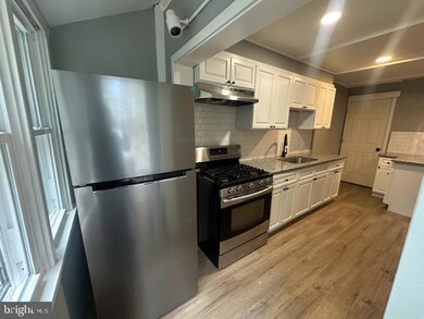 307 Roberta Ave, Darby, PA 19023 - photo 4