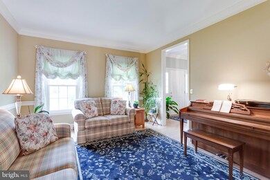 15299 Surrey House Way, Centreville, VA 20120 - photo 4