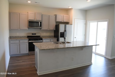 832 Delta Ct, Wilmington, NC 28401 - photo 3