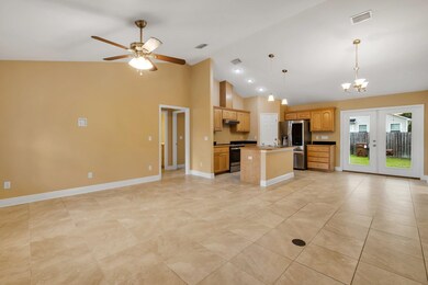 60 Evans Ave, Crawfordville, FL 32327 - photo 3