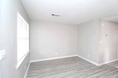 10151 Guidy Ln unit B-2, Pensacola, FL 32514 - photo 5