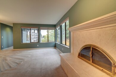 3434 25th Ave W unit 201, Seattle, WA 98199 - photo 4