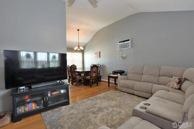 3 Kurdyla Ave, Carteret, NJ 07008 - photo 4