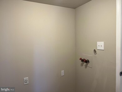 6451 Union Ct, Glen Burnie, MD 21061 - photo 5