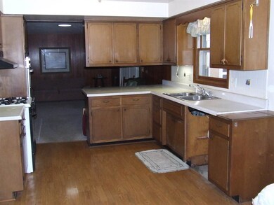 2308 Blair Rd, Fort Wayne, IN 46819 - photo 7