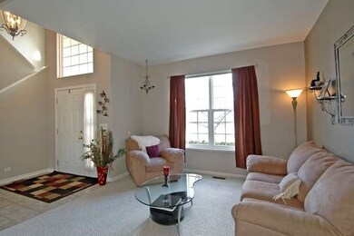 230 Vail Ct unit 6, Gilberts, IL 60136 - photo 2